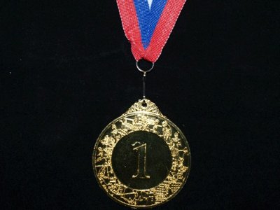 Медаль ЗОЛОТО, СЕРЕБРО, БРОНЗА, диаметр 6,5см с лентой (мод.T503)  