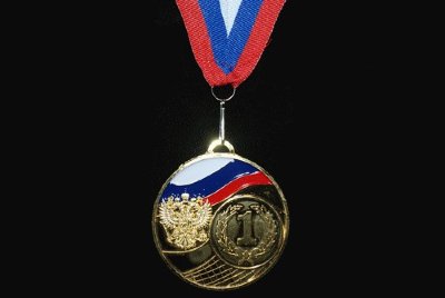 Медаль ЗОЛОТО, СЕРЕБРО, БРОНЗА, диаметр 6,5см. лента триколор  (мод.1502)  
